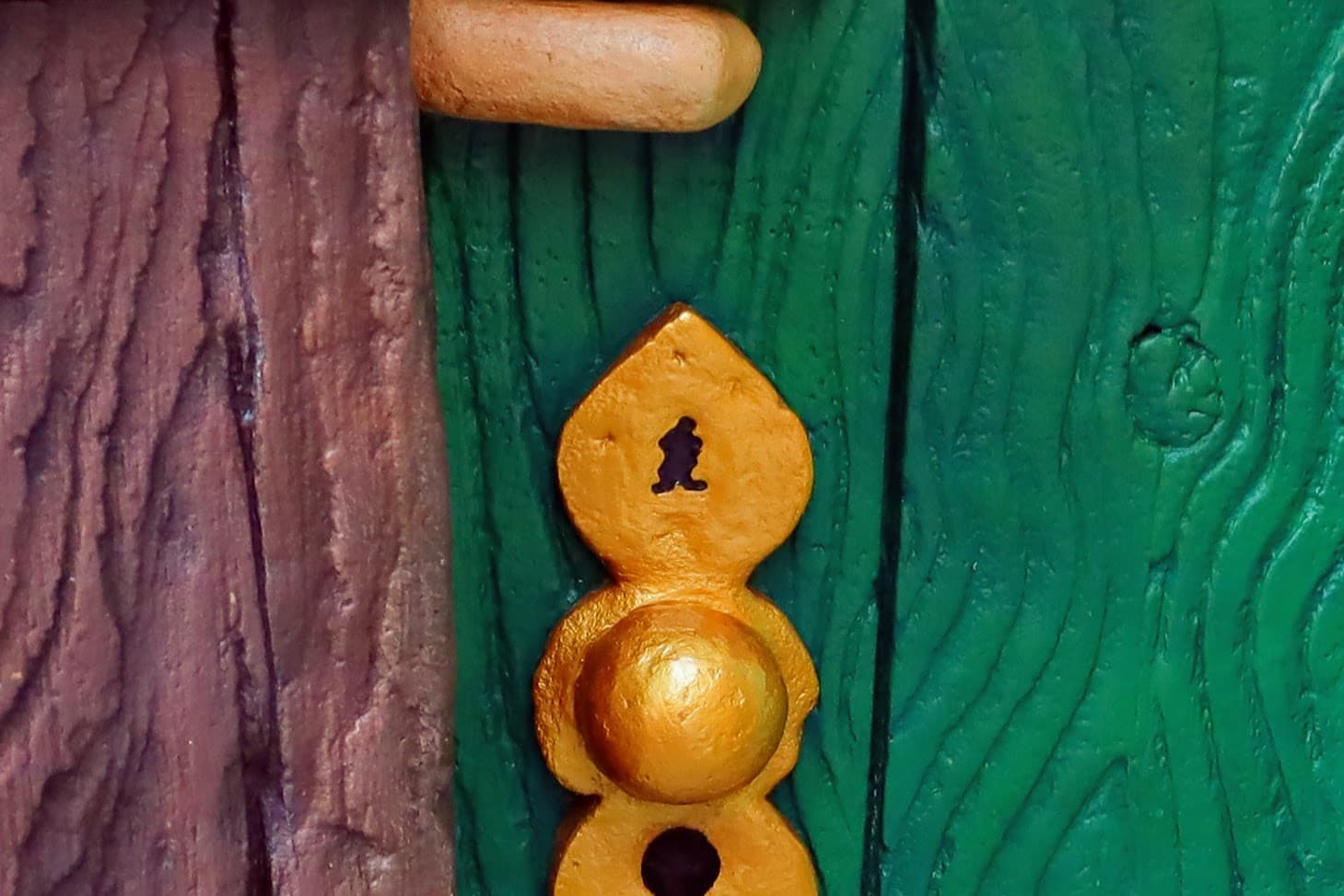 Hidden Mickey in the keyhole
