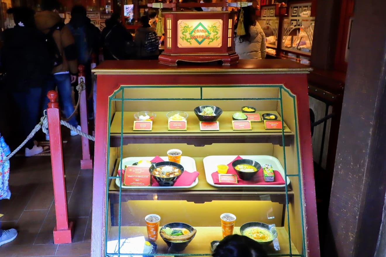 Food display in China Voyager, Tokyo Disneyland