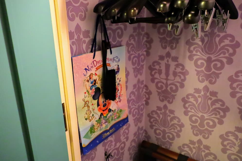 Paper bag, Closet, Beauty and the Beast Room, Tokyo Disneyland Hotel