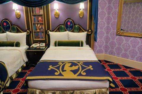 Bed, Beauty and the Beast Room, Tokyo Disneyland Hotel