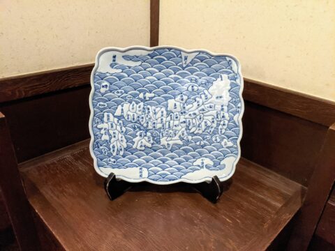 Ceramics at Restaurant Hokusai in Tokyo Disneyland