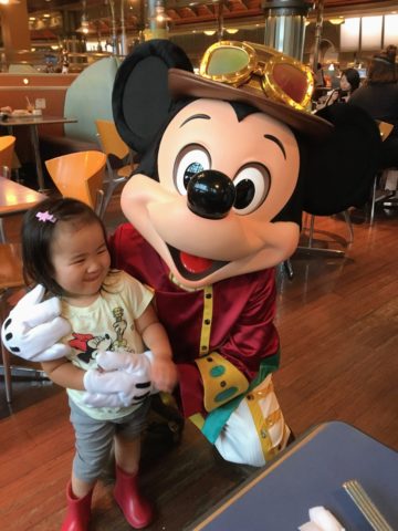 Mickey Mouse at Horizon Bay Restaurant, Character Dinning, Tokyo DisneySea
