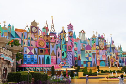 It's a Small World, Fantasyland, Attractions, Tokyo Disneyland, Tokyo Disney Resort