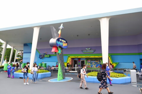 Buzz Lightyear's Astro Blasters, Tomorrowland, Attractions, Tokyo Disneyland, Tokyo Disney Resort